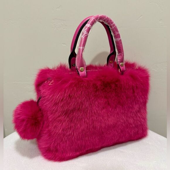 One of a kind! Luxury Dyed Real Fox Fur Leather Handle Satchel - Picture 10 of 15